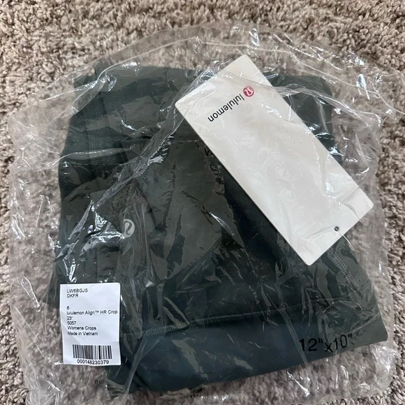 Lululemon Align Crop 23” - Picture 2 of 7